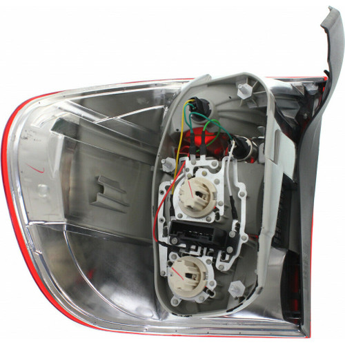 TAIL LAMP RH HQ REPLACEMENT FOR BMW X5 2007 PARTSLINK NUMBER BM2805103 TAIL LAMP RH HQ REPLACEMENT FOR BMW X5 2007 PARTSLINK NUMBER BM2805103