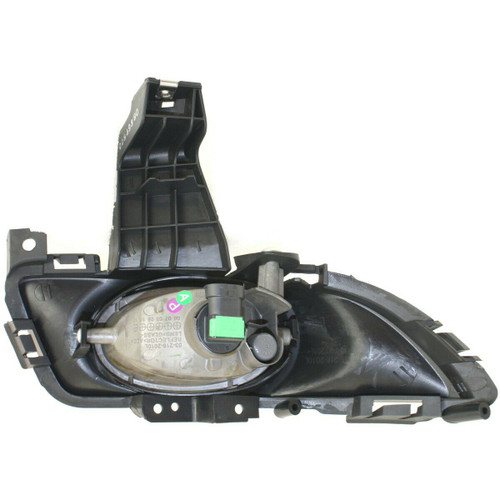 FOG LAMP FR LH STD SDN HQ REPLACEMENT FOR MAZDA MAZDA 3 2006 PARTSLINK NUMBER MA2592105 FOG LAMP FR LH STD SDN HQ REPLACEMENT FOR MAZDA MAZDA 3 2006 PARTSLINK NUMBER MA2592105