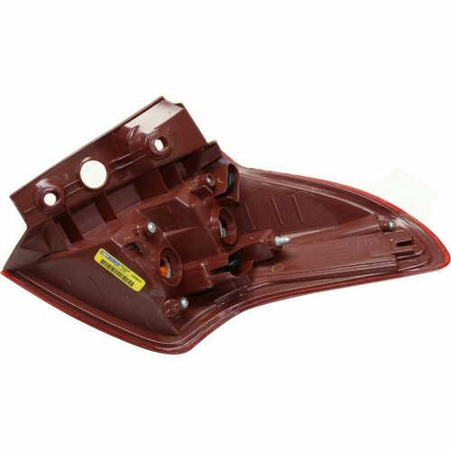 TAIL LAMP LH USA BUILT HQ     REPLACEMENT FOR TOYOTA RAV4 2013 PARTSLINK NUMBER  TO2804119