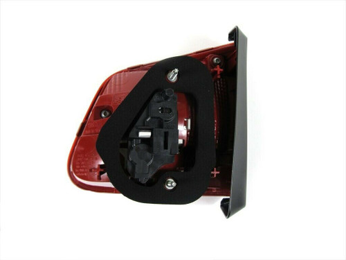 TRUNK LAMP LH (LIFTGATE MOUNTED)HQ REPLACEMENT FOR VOLKSWAGEN TIGUAN 2013 PARTSLINK NUMBER VW2802106 TRUNK LAMP LH (LIFTGATE MOUNTED)HQ REPLACEMENT FOR VOLKSWAGEN TIGUAN 2013 PARTSLINK NUMBER VW2802106