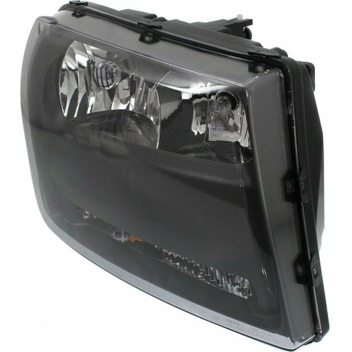 HEAD LAMP RH LT MODEL CAPA REPLACEMENT FOR CHEVROLET TRAILBLAZER 2007 PARTSLINK NUMBER GM2503304C HEAD LAMP RH LT MODEL CAPA REPLACEMENT FOR CHEVROLET TRAILBLAZER 2007 PARTSLINK NUMBER GM2503304C