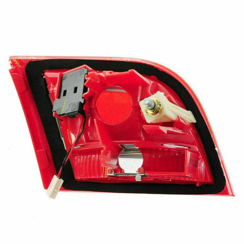 TRUNK LAMP RH (BACK-UP LAMP) HQ REPLACEMENT FOR AUDI A3 2009 PARTSLINK NUMBER AU2803105 TRUNK LAMP RH (BACK-UP LAMP) HQ REPLACEMENT FOR AUDI A3 2009 PARTSLINK NUMBER AU2803105