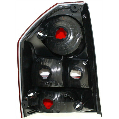 TAIL LAMP RH 5.7L/6.1L HQ REPLACEMENT FOR CHRYSLER 300 2007 PARTSLINK NUMBER CH2819103 TAIL LAMP RH 5.7L/6.1L HQ REPLACEMENT FOR CHRYSLER 300 2007 PARTSLINK NUMBER CH2819103
