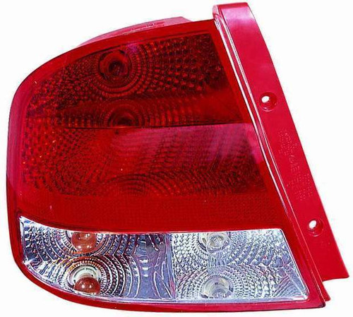 TAIL LAMP RH HQ  REPLACEMENT FOR PONTIAC WAVE SEDAN (CANADA) 2006 PARTSLINK NUMBER GM2801206