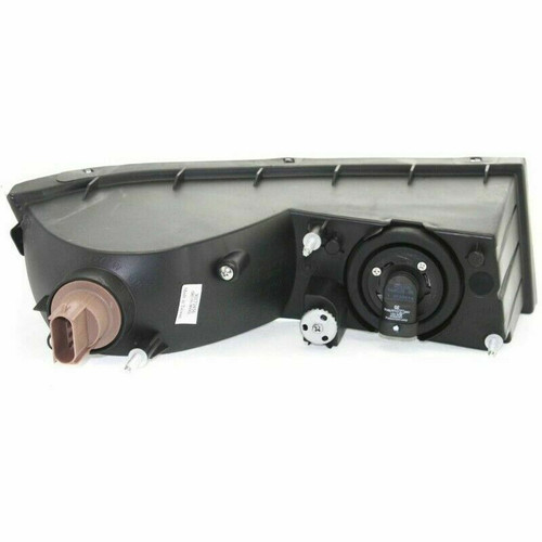 FOG LAMP FR LH CAPA REPLACEMENT FOR CADILLAC ESCALADE HYBRID 2009 PARTSLINK NUMBER GM2592163C FOG LAMP FR LH CAPA REPLACEMENT FOR CADILLAC ESCALADE HYBRID 2009 PARTSLINK NUMBER GM2592163C