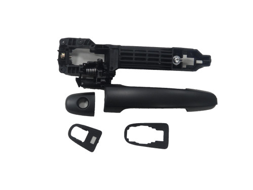 DOOR HANDLE FR RH OUTER BLACK W/FRAME/COVER REPLACEMENT FOR TOYOTA SOLARA 2006 PARTSLINK NUMBER TO1311134 DOOR HANDLE FR RH OUTER BLACK W/FRAME/COVER REPLACEMENT FOR TOYOTA SOLARA 2006 PARTSLINK NUMBER TO1311134