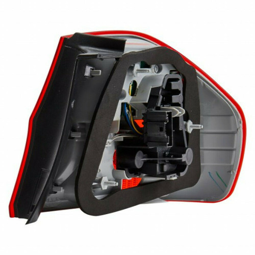 TAIL LAMP LH CAPA REPLACEMENT FOR BMW 3 SERIES SEDAN (EXCLUDE 330E AND 3401) 2011 PARTSLINK NUMBER BM2818114C TAIL LAMP LH CAPA REPLACEMENT FOR BMW 3 SERIES SEDAN (EXCLUDE 330E AND 3401) 2011 PARTSLINK NUMBER BM2818114C