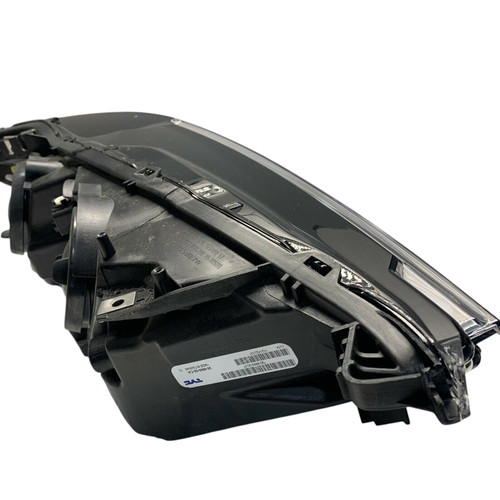 HEAD LAMP LH HALOGEN W/LED SIGNATURE LIGHTING STRIP CAPA REPLACEMENT FOR FORD FUSION HYBRID 2020 PARTSLINK NUMBER FO2502350C HEAD LAMP LH HALOGEN W/LED SIGNATURE LIGHTING STRIP CAPA REPLACEMENT FOR FORD FUSION HYBRID 2020 PARTSLINK NUMBER FO2502350C