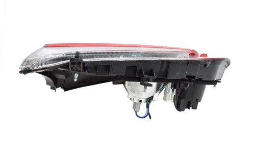 TRUNK LAMP LH NORTH AMERICAN BUILT CAPA REPLACEMENT FOR TOYOTA RAV4 2022 PARTSLINK NUMBER TO2802148C TRUNK LAMP LH NORTH AMERICAN BUILT CAPA REPLACEMENT FOR TOYOTA RAV4 2022 PARTSLINK NUMBER TO2802148C
