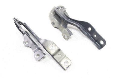 HOOD HINGE RH STEEL REPLACEMENT FOR HYUNDAI VENUE 2020 PARTSLINK NUMBER HY1236191 HOOD HINGE RH STEEL REPLACEMENT FOR HYUNDAI VENUE 2020 PARTSLINK NUMBER HY1236191