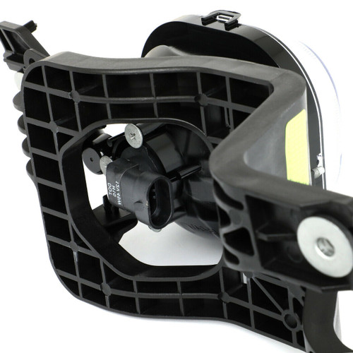 FOG LAMP FR RH CAPA REPLACEMENT FOR FORD PICKUP FORD SUPERDUTY - 1997-2020 (F250-F350) 2010 PARTSLINK NUMBER FO2593223C FOG LAMP FR RH CAPA REPLACEMENT FOR FORD PICKUP FORD SUPERDUTY - 1997-2020 (F250-F350) 2010 PARTSLINK NUMBER FO2593223C