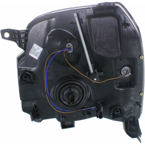 HEAD LAMP RH DENALI CAPA REPLACEMENT FOR GMC YUKON DENALI 2010 PARTSLINK NUMBER GM2503318C HEAD LAMP RH DENALI CAPA REPLACEMENT FOR GMC YUKON DENALI 2010 PARTSLINK NUMBER GM2503318C