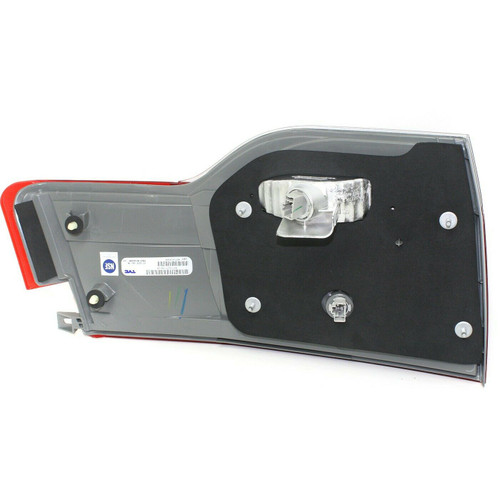 TRUNK LAMP RH (BACK-UP LAMP) CAPA REPLACEMENT FOR HONDA ODYSSEY 2010 PARTSLINK NUMBER HO2803102C TRUNK LAMP RH (BACK-UP LAMP) CAPA REPLACEMENT FOR HONDA ODYSSEY 2010 PARTSLINK NUMBER HO2803102C