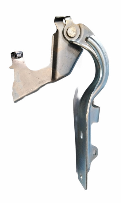 HOOD HINGE RH STEEL REPLACEMENT FOR NISSAN ALTIMA 2020 PARTSLINK NUMBER NI1236191 HOOD HINGE RH STEEL REPLACEMENT FOR NISSAN ALTIMA 2020 PARTSLINK NUMBER NI1236191