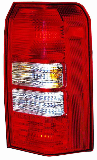 TAIL LAMP RH WITH 2 BULB HOLES IN BACK CAPA REPLACEMENT FOR JEEP PATRIOT 2010 PARTSLINK NUMBER  CH2801181C