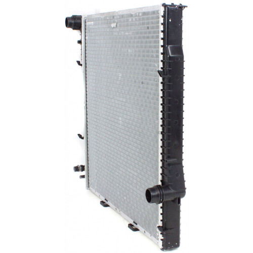 RADIATOR (2593) V8 AT REPLACEMENT FOR BMW X5 2001 PARTSLINK NUMBER BM3010121 RADIATOR (2593) V8 AT REPLACEMENT FOR BMW X5 2001 PARTSLINK NUMBER BM3010121