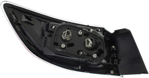 TAIL LAMP RH LED HB HQ REPLACEMENT FOR MAZDA MAZDA 3 SPORT (CANADA) 2010 PARTSLINK NUMBER  	MA2801148