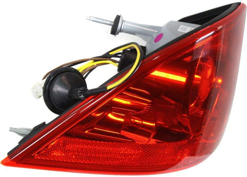 TAIL LAMP LH HQ REPLACEMENT FOR BUICK REGAL 2002 PARTSLINK NUMBER GM2818175 TAIL LAMP LH HQ REPLACEMENT FOR BUICK REGAL 2002 PARTSLINK NUMBER GM2818175