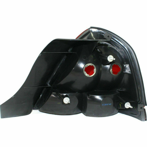 TAIL LAMP LH (CHROME MOULDING-2 BULB-RED) HQ REPLACEMENT FOR FORD CROWN VICTORIA 2001 PARTSLINK NUMBER FO2800176 TAIL LAMP LH (CHROME MOULDING-2 BULB-RED) HQ REPLACEMENT FOR FORD CROWN VICTORIA 2001 PARTSLINK NUMBER FO2800176