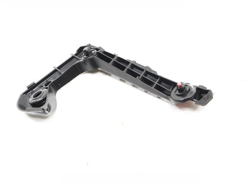 BUMPER RETAINER FR RH PLASTIC REPLACEMENT FOR TOYOTA COROLLA HATCHBACK 2020 PARTSLINK NUMBER TO1043142 BUMPER RETAINER FR RH PLASTIC REPLACEMENT FOR TOYOTA COROLLA HATCHBACK 2020 PARTSLINK NUMBER TO1043142