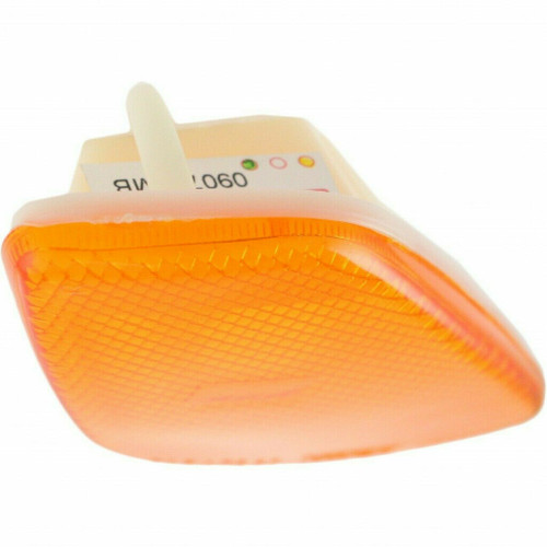 REPEATER FR RH ( OF FENDER) HQ REPLACEMENT FOR JEEP WRANGLER 2001 PARTSLINK NUMBER CH2551120 REPEATER FR RH ( OF FENDER) HQ REPLACEMENT FOR JEEP WRANGLER 2001 PARTSLINK NUMBER CH2551120