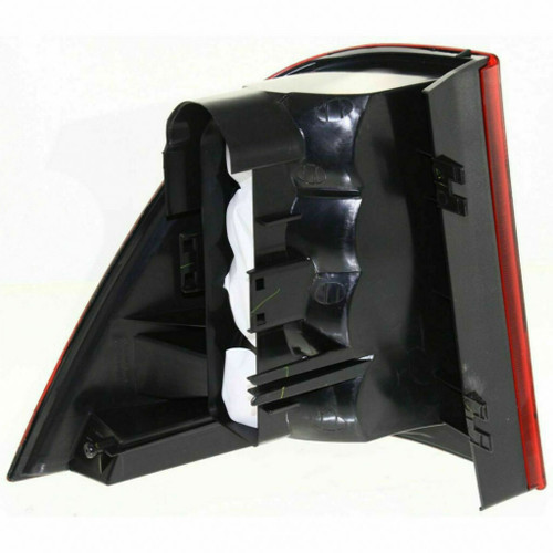 TAIL LAMP RH HQ REPLACEMENT FOR MERCEDES ML320 2001 PARTSLINK NUMBER MB2801101 TAIL LAMP RH HQ REPLACEMENT FOR MERCEDES ML320 2001 PARTSLINK NUMBER MB2801101