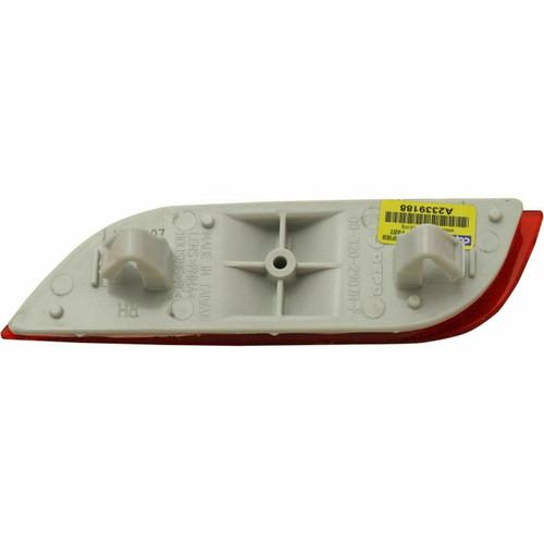 REFLECTOR RR RH WGN REPLACEMENT FOR SUBARU IMPREZA 2010 PARTSLINK NUMBER  SU1185100