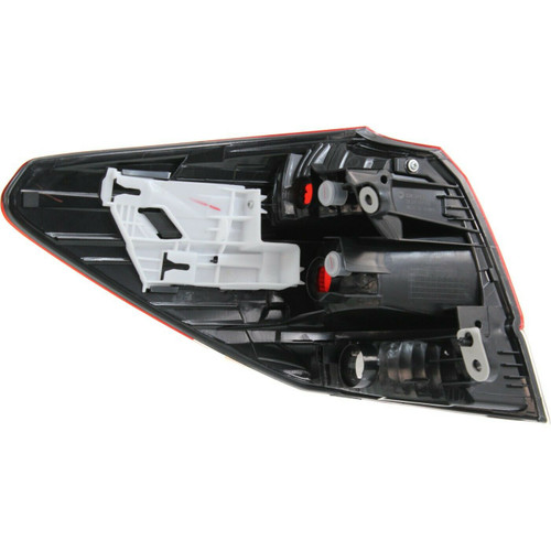 TAIL LAMP RH CAPA REPLACEMENT FOR SUBARU OUTBACK (MID-SIZE WAGON) 2010 PARTSLINK NUMBER  SU2805105C