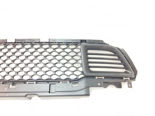 GRILLE FR BLACK W/O ADAPTIVE CRUISE/TOW HOOKS EXCLUDE TRAILHAWK  REPLACEMENT FOR JEEP CHEROKEE 2019 PARTSLINK NUMBER  CH1036182