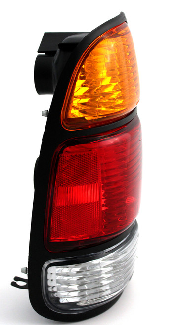 TAIL LAMP LH REGULAR/ACCESS CAB HQ  REPLACEMENT FOR TOYOTA TUNDRA PICKUP 2001 PARTSLINK NUMBER  TO2818116