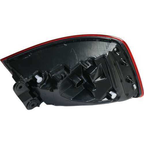 TAIL LAMP RH SDN HQ REPLACEMENT FOR AUDI A3 2015 PARTSLINK NUMBER AU2805120 TAIL LAMP RH SDN HQ REPLACEMENT FOR AUDI A3 2015 PARTSLINK NUMBER AU2805120
