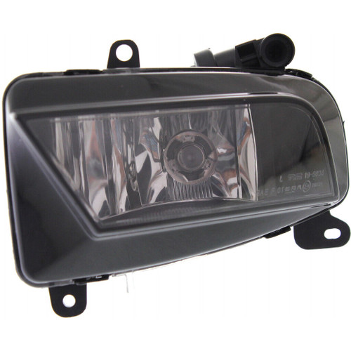 FOG LAMP FR LH W/O S-LINE PKG HQ REPLACEMENT FOR AUDI A4 2015 PARTSLINK NUMBER AU2592116 FOG LAMP FR LH W/O S-LINE PKG HQ REPLACEMENT FOR AUDI A4 2015 PARTSLINK NUMBER AU2592116