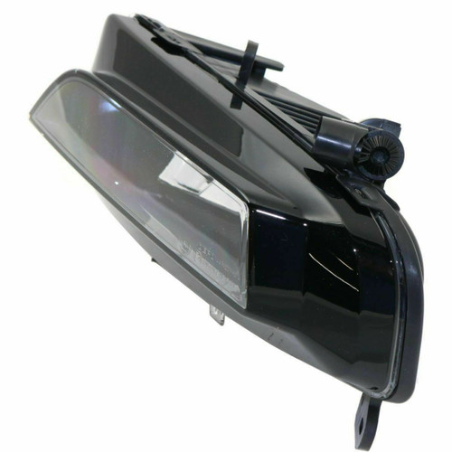 FOG LAMP FR LH W/S-LINE PKG HQ REPLACEMENT FOR AUDI A4 2015 PARTSLINK NUMBER AU2592117 FOG LAMP FR LH W/S-LINE PKG HQ REPLACEMENT FOR AUDI A4 2015 PARTSLINK NUMBER AU2592117