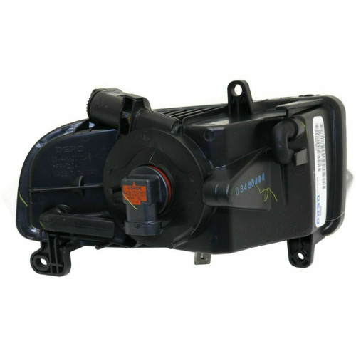 FOG LAMP FR LH W/S-LINE PKG CAPA REPLACEMENT FOR AUDI S4 2015 PARTSLINK NUMBER AU2592117C FOG LAMP FR LH W/S-LINE PKG CAPA REPLACEMENT FOR AUDI S4 2015 PARTSLINK NUMBER AU2592117C