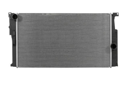 RADIATOR (13395) 4CYL/L6 AT TURBO (W/O SULEV) GAS ONLY REPLACEMENT FOR BMW 3 SERIES SEDAN (EXCLUDE 330E AND 3401)2015 PARTSLINK NUMBER BM3010174 RADIATOR (13395) 4CYL/L6 AT TURBO (W/O SULEV) GAS ONLY REPLACEMENT FOR BMW 3 SERIES SEDAN (EXCLUDE 330E AND 3401)2015 PARTSLINK NUMBER BM3010174
