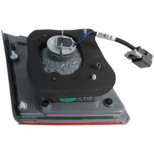 TRUNK LAMP RH (BACK-UP LAMP) HQ REPLACEMENT FOR CHEVROLET CRUZE SEDAN 2015 PARTSLINK NUMBER GM2803102 TRUNK LAMP RH (BACK-UP LAMP) HQ REPLACEMENT FOR CHEVROLET CRUZE SEDAN 2015 PARTSLINK NUMBER GM2803102