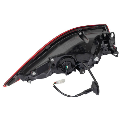 TAIL LAMP RH W/ LED ACCENT (W/ SIGNATURE LIGHTING) FITS 2022 JAPAN BUILT SDN HQ  REPLACEMENT FOR MAZDA MAZDA 3 2019 PARTSLINK NUMBER  MA2805134