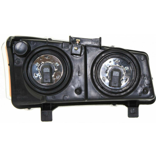 HEAD LAMP LH W/SMOOTH BEZEL W/O CLADDING HQ REPLACEMENT FOR CHEVROLET AVALANCHE 2005 PARTSLINK NUMBER GM2502224 HEAD LAMP LH W/SMOOTH BEZEL W/O CLADDING HQ REPLACEMENT FOR CHEVROLET AVALANCHE 2005 PARTSLINK NUMBER GM2502224