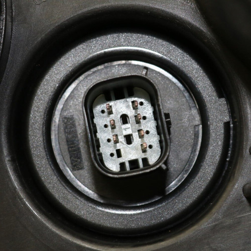 HEAD LAMP LH HID W/O LOGO HQ REPLACEMENT FOR CHEVROLET TAHOE 2015 PARTSLINK NUMBER GM2502406 HEAD LAMP LH HID W/O LOGO HQ REPLACEMENT FOR CHEVROLET TAHOE 2015 PARTSLINK NUMBER GM2502406