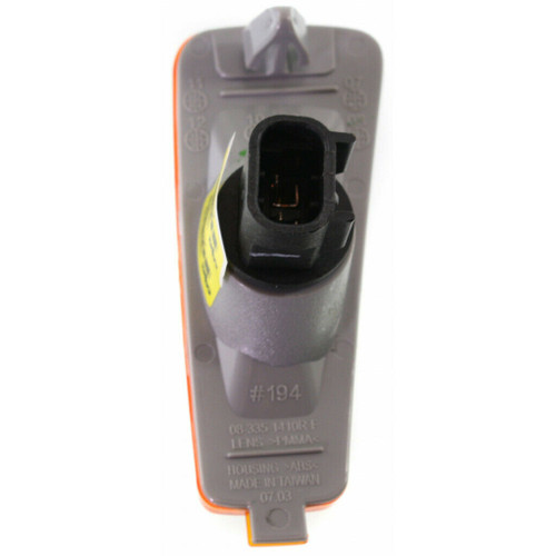 SIDE MARKER LAMP RH CAPA REPLACEMENT FOR CHEVROLET HHR 2008 PARTSLINK NUMBER GM2551192C SIDE MARKER LAMP RH CAPA REPLACEMENT FOR CHEVROLET HHR 2008 PARTSLINK NUMBER GM2551192C