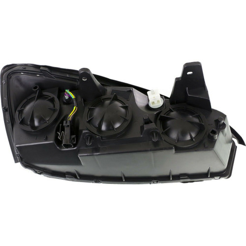 HEAD LAMP LH CAPA REPLACEMENT FOR CHEVROLET MALIBU MAXX 2005 PARTSLINK NUMBER GM2502235C HEAD LAMP LH CAPA REPLACEMENT FOR CHEVROLET MALIBU MAXX 2005 PARTSLINK NUMBER GM2502235C