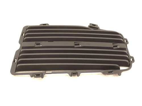 GRILLE INNER RH GRAY REPLACEMENT FOR DODGE DURANGO 2005 PARTSLINK NUMBER CH1201106 GRILLE INNER RH GRAY REPLACEMENT FOR DODGE DURANGO 2005 PARTSLINK NUMBER CH1201106