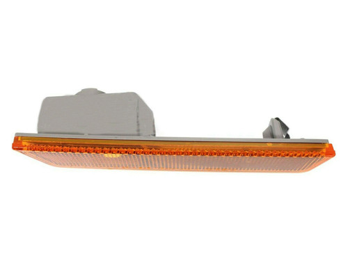 SIDE MARKER LAMP LH CAPA REPLACEMENT FOR DODGE CHALLENGER 2008 PARTSLINK NUMBER CH2554100C SIDE MARKER LAMP LH CAPA REPLACEMENT FOR DODGE CHALLENGER 2008 PARTSLINK NUMBER CH2554100C