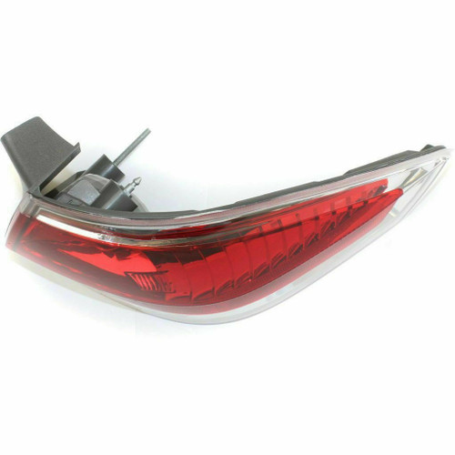 TAIL LAMP RH (PRODUCTION DATE APRIL 2007 TO JULY 2008) HQ REPLACEMENT FOR FORD FOCUS 2008 PARTSLINK NUMBER FO2801214 TAIL LAMP RH (PRODUCTION DATE APRIL 2007 TO JULY 2008) HQ REPLACEMENT FOR FORD FOCUS 2008 PARTSLINK NUMBER FO2801214