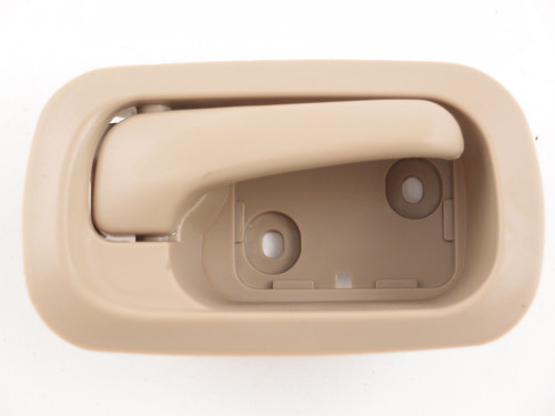 DOOR HANDLE RR RH INNER BEIGE REPLACEMENT FOR HONDA CRV 2005 PARTSLINK NUMBER HO1553108 DOOR HANDLE RR RH INNER BEIGE REPLACEMENT FOR HONDA CRV 2005 PARTSLINK NUMBER HO1553108