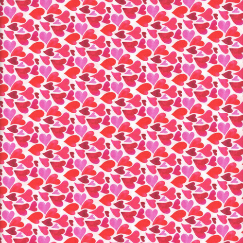 Clothworks Fabrics Love Matters by Claudia Bianchi White Red Curvy Hearts