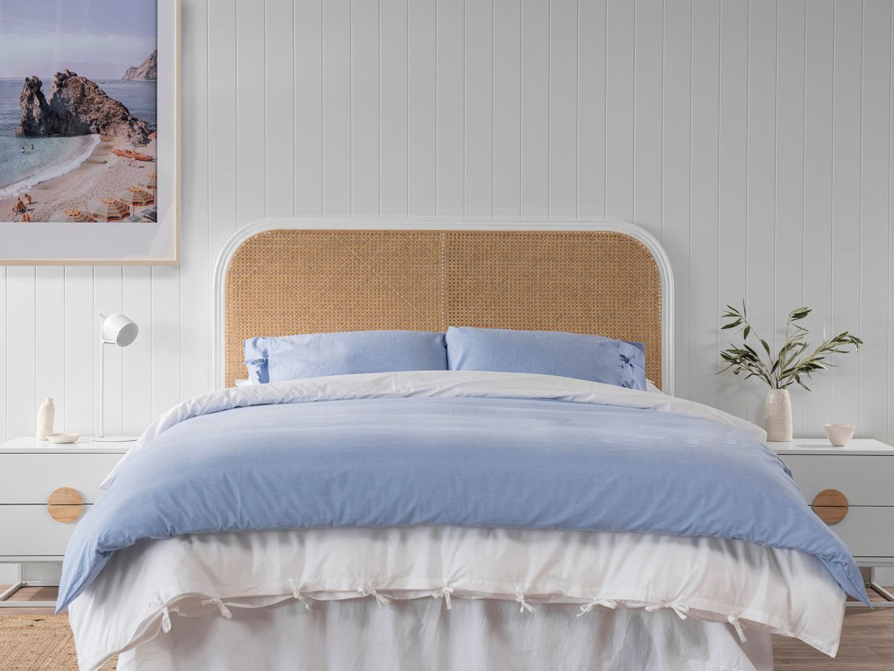 Southport Queen Rattan Bedhead White Mocka Nz