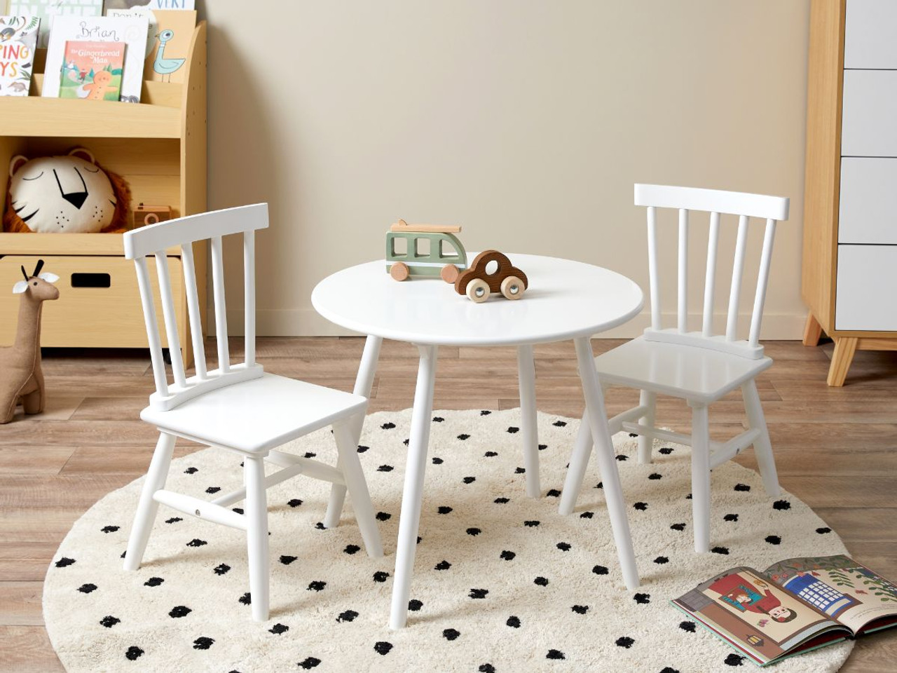 White hot sale childrens chair