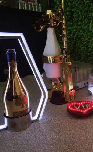 Champagne Gun | Champagne Bottle Spray gun Club sparklers