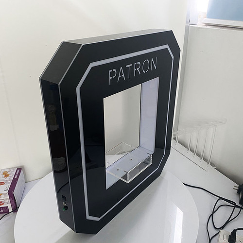 LED  BOTTLE PRESENTER DISPLAY 